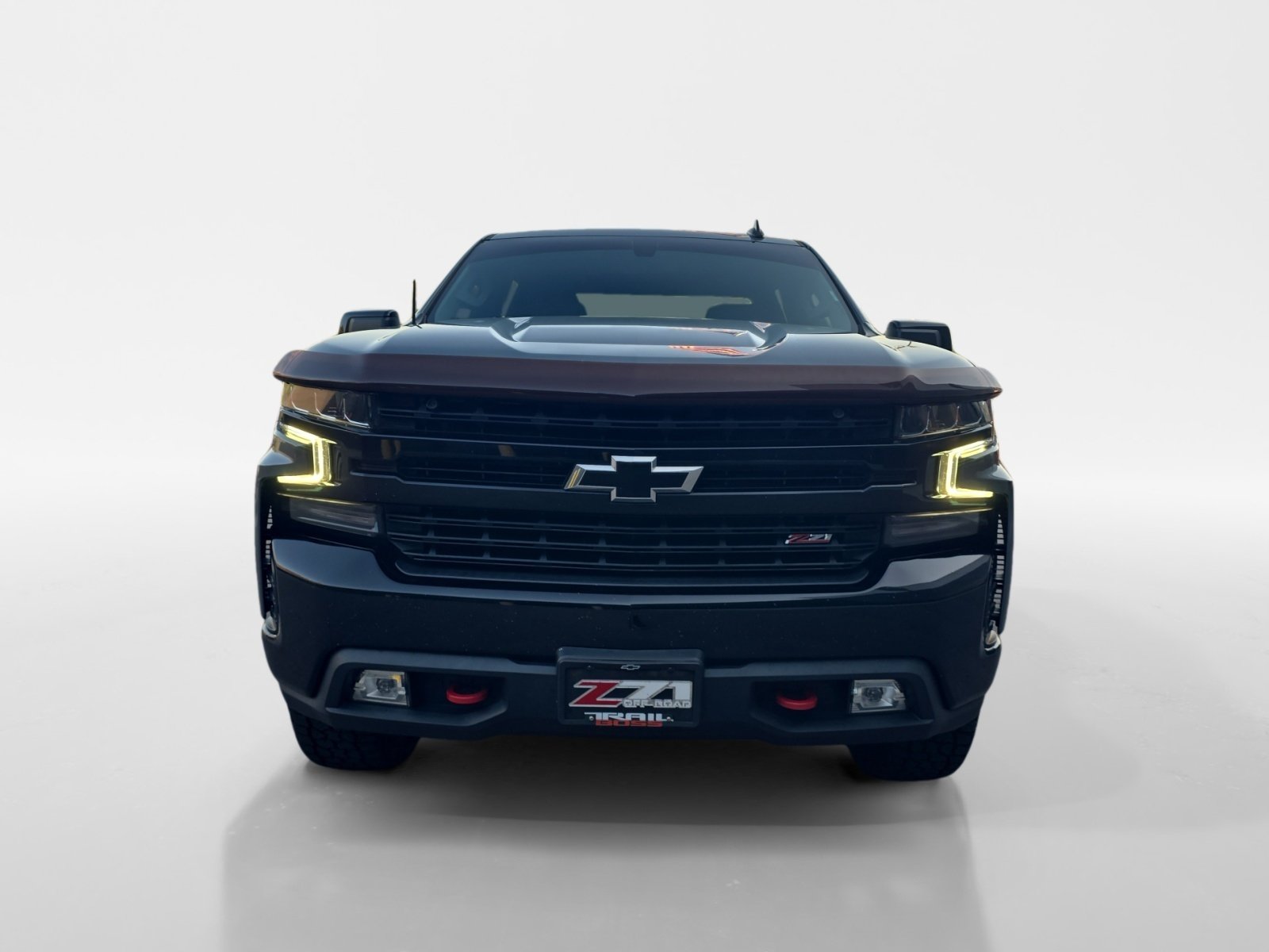 Used 2021 Chevrolet Silverado 1500 LT Trail Boss w/ LPO, Dark Essentials Package AWD/4WD image 9