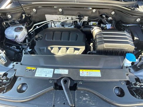 New 2026 Volkswagen Atlas Cross Sport SEL Premium R-Line AWD/4WD image 28