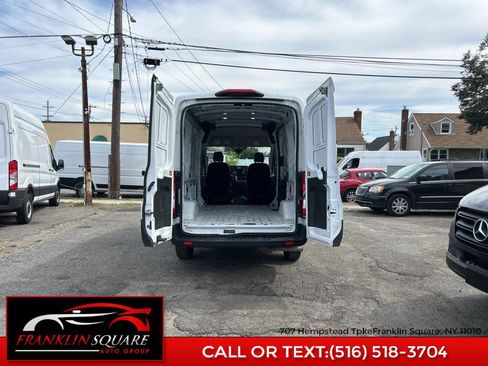 Used 2022 Ford Transit 250 Medium Roof image 33