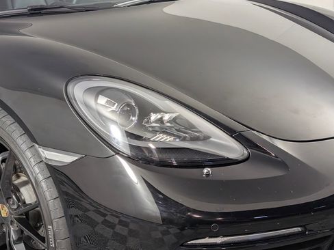 Certified 2023 Porsche 718 Boxster image 15