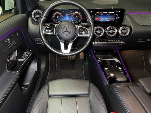 Certified 2023 Mercedes-Benz GLA 250 4MATIC image 38