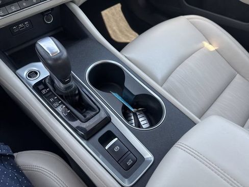 Used 2019 Nissan Altima 2.5 SL AWD/4WD image 28
