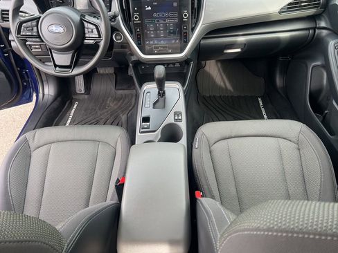 Used 2024 Subaru Crosstrek 2.0i Premium image 18