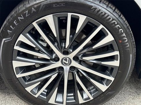Used 2025 Lexus RX 350 Premium Plus image 10
