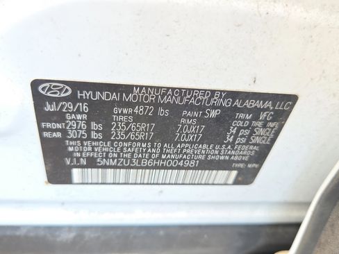 Used 2017 Hyundai Santa Fe Sport FWD image 22
