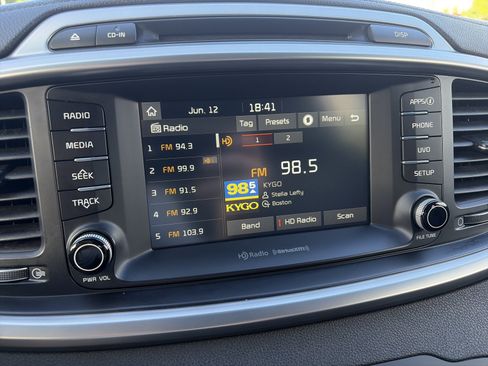 Used 2017 Kia Sorento EX w/ EX Premium Package FWD image 20