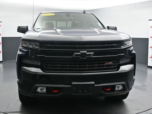 Used 2019 Chevrolet Silverado 1500 LT Trail Boss AWD/4WD image 3
