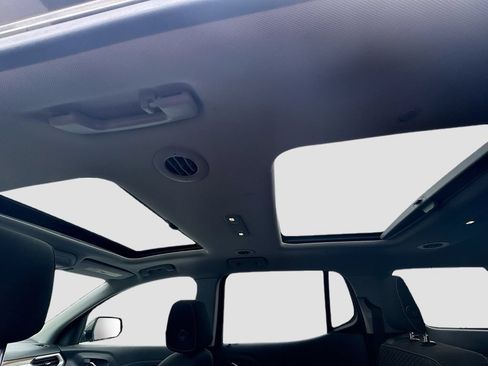 Used 2019 GMC Acadia SLE w/ LPO, Floor Liner Package AWD/4WD image 18