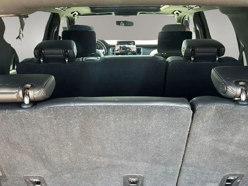 Used 2021 Chevrolet Tahoe Z71 w/ Rear Media and Nav Package image 11