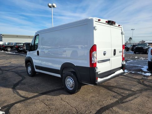 New 2026 RAM ProMaster 1500 w/ Convenience Group FWD image 4