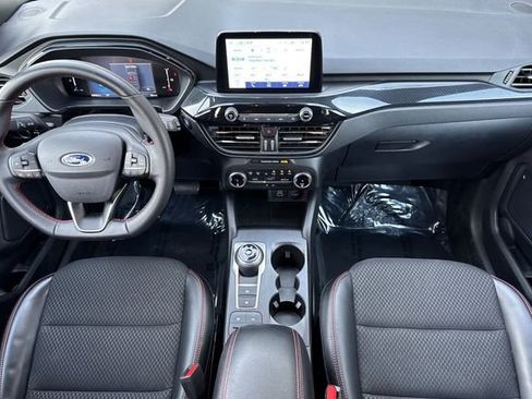 Used 2025 Ford Escape ST-Line FWD image 15