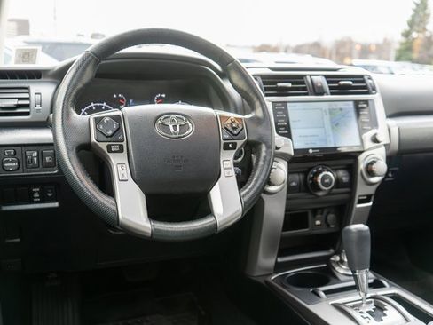 Used 2023 Toyota 4Runner SR5 Premium image 15