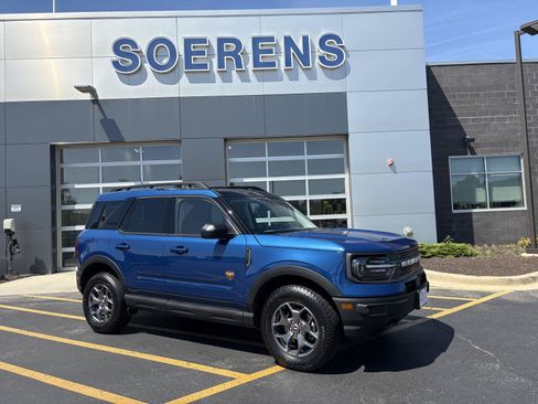 Used 2023 Ford Bronco Sport Badlands w/ Premium Package AWD/4WD image 1