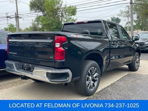 Used 2024 Chevrolet Silverado 1500 LT AWD/4WD image 3