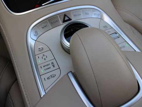 Used 2014 Mercedes-Benz S 550 Sedan image 35