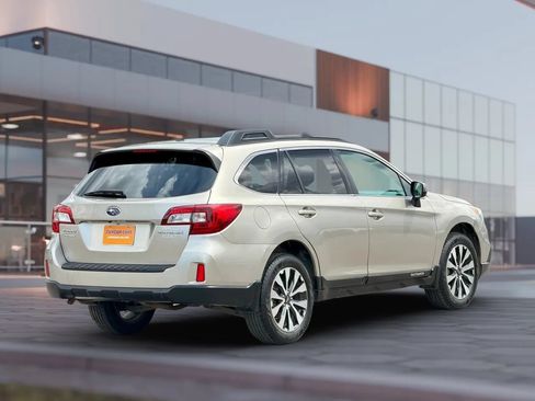 Used 2015 Subaru Outback 2.5i Limited AWD/4WD image 12