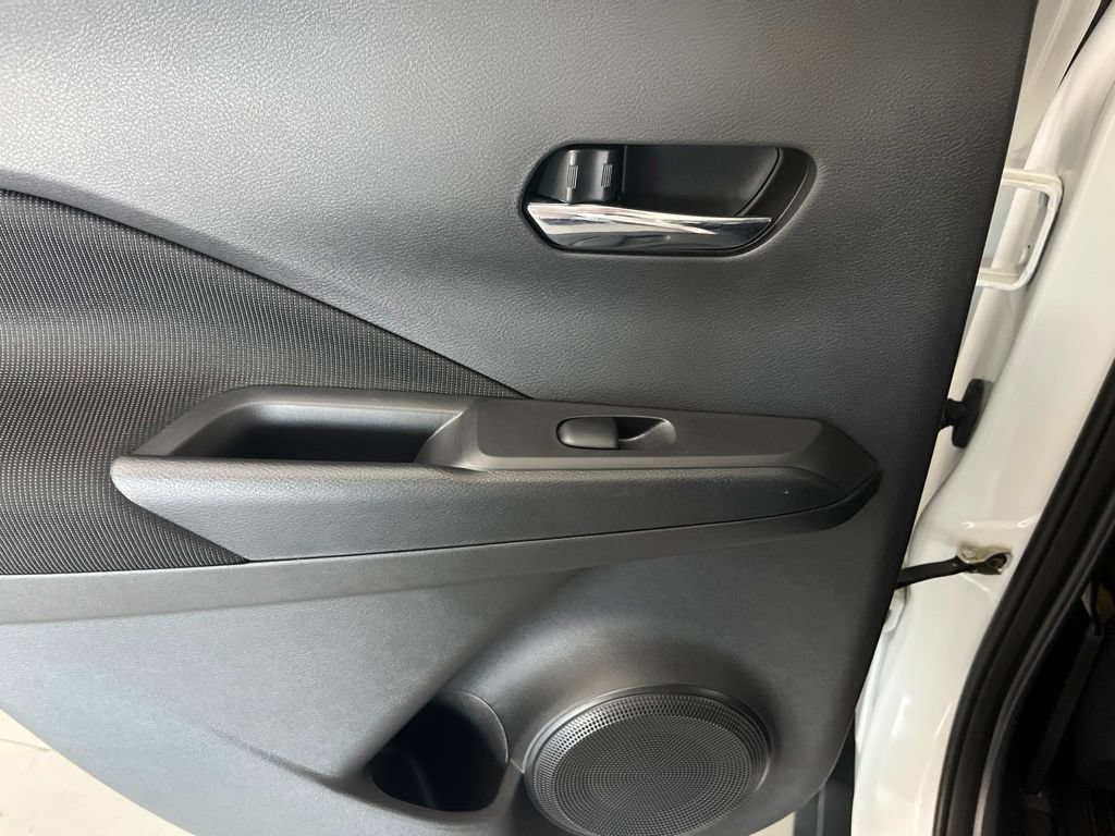 Used 2024 Nissan Kicks SV FWD image 52