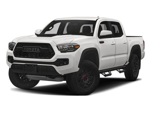 Used 2017 Toyota Tacoma TRD Off-Road AWD/4WD image 4