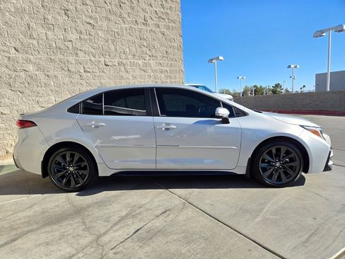 Used 2024 Toyota Corolla XSE FWD image 6
