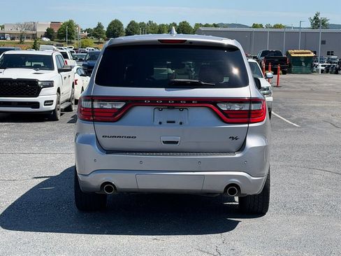 Used 2017 Dodge Durango R/T w/ Blacktop Package RWD image 6