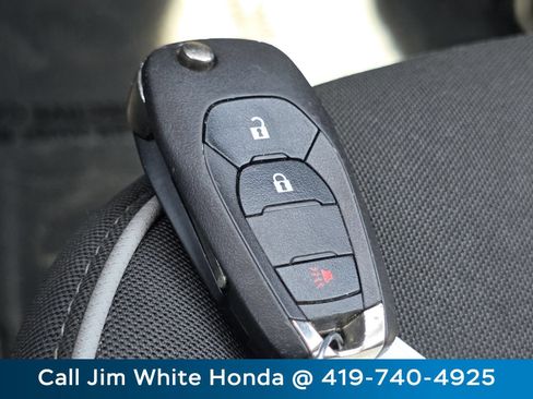 Used 2023 Chevrolet TrailBlazer LS AWD/4WD image 32