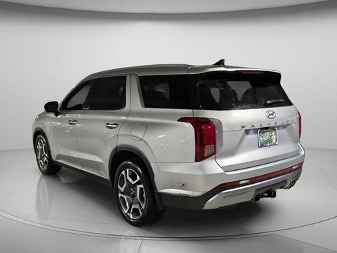 Used 2025 Hyundai Palisade SEL FWD image 8