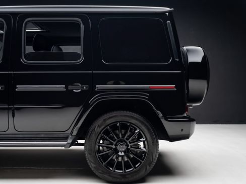 Used 2021 Mercedes-Benz G 550 w/ AMG Line image 21