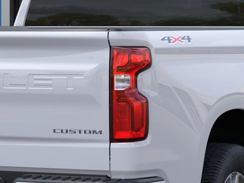 New 2026 Chevrolet Silverado 1500 Custom image 13