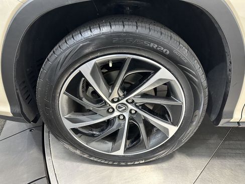 Used 2019 Lexus RX 350 AWD image 9