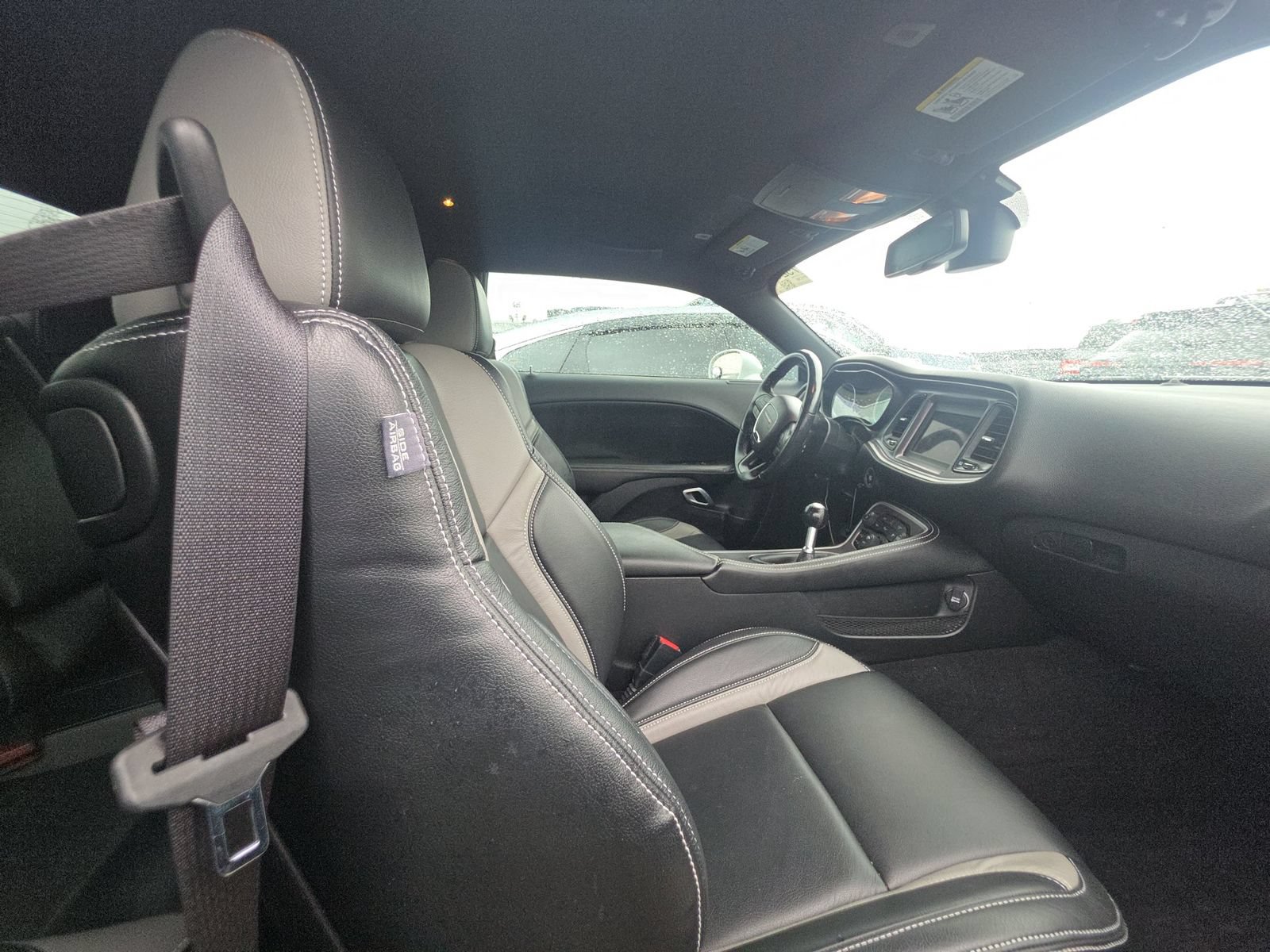 Used 2020 Dodge Challenger R/T RWD image 6