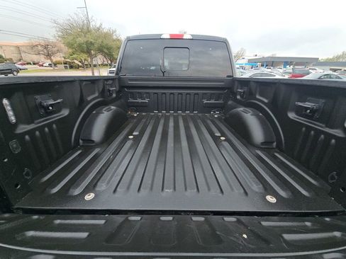 Used 2018 Ford F150 Lariat w/ Equipment Group 502A Luxury image 10