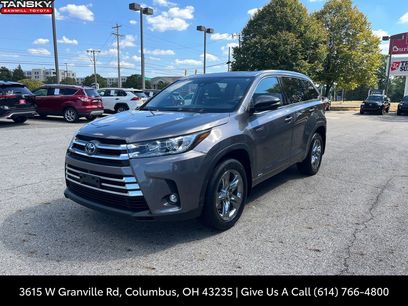 Used 2019 Toyota Highlander Limited Platinum