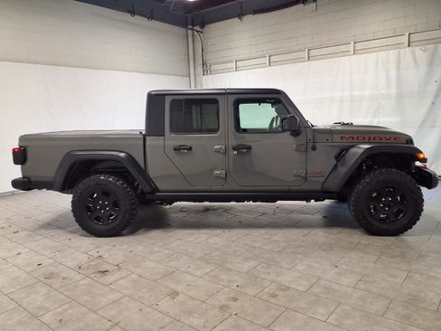 Used 2021 Jeep Gladiator Mojave image 10