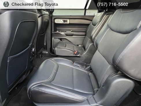 Used 2020 Ford Explorer ST w/ ST Street Pack image 38