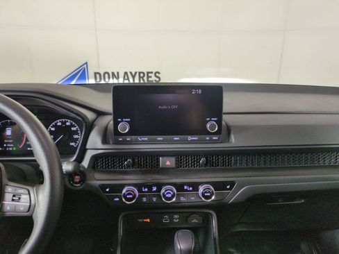 Used 2025 Honda CR-V EX image 18