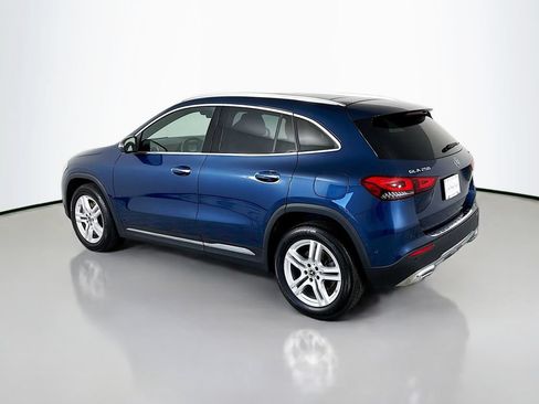 Used 2023 Mercedes-Benz GLA 250 4MATIC image 3