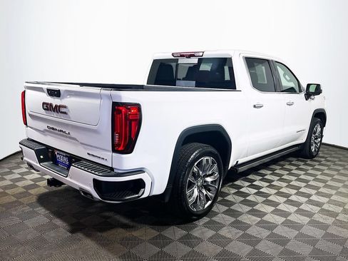 Used 2023 GMC Sierra 1500 Denali w/ Denali Reserve Package AWD/4WD image 7