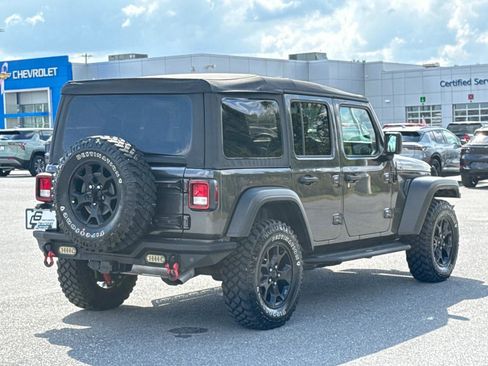 Used 2021 Jeep Wrangler Unlimited Sport image 24