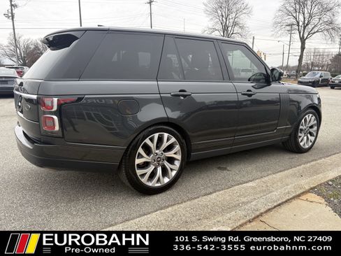 Used 2019 Land Rover Range Rover HSE image 32