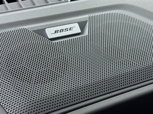 New 2026 Chevrolet Colorado ZR2 w/ ZR2 Bison Edition image 18