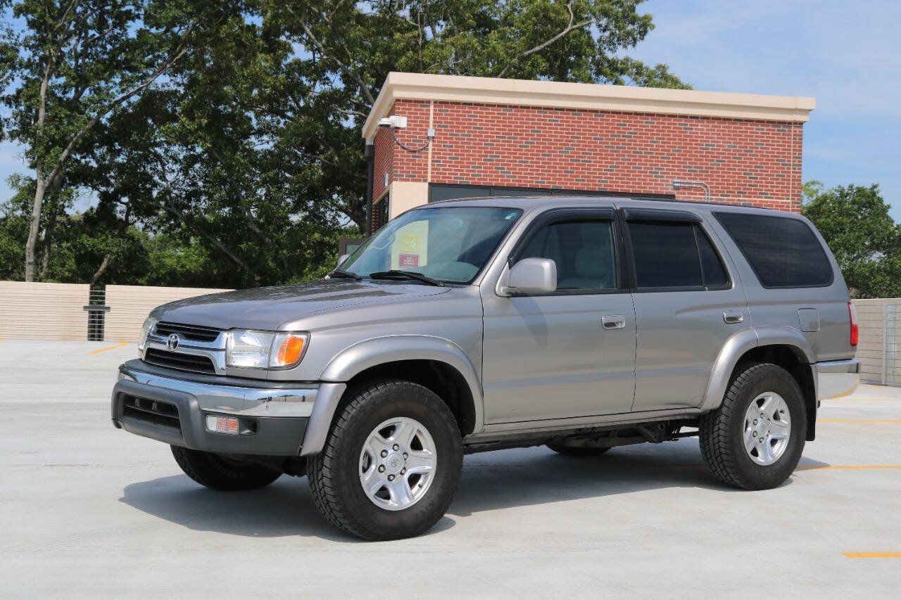 Used 2002 Toyota 4Runner SR5 AWD/4WD image 33
