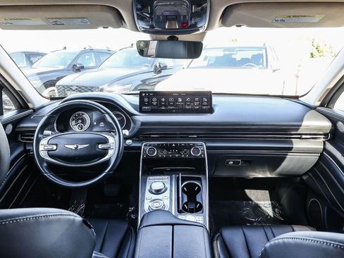 Used 2024 Genesis GV80 3.5T image 13