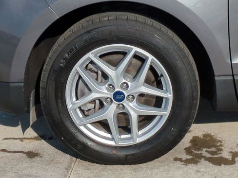 Certified 2022 Ford Edge SEL w/ Convenience Package image 13