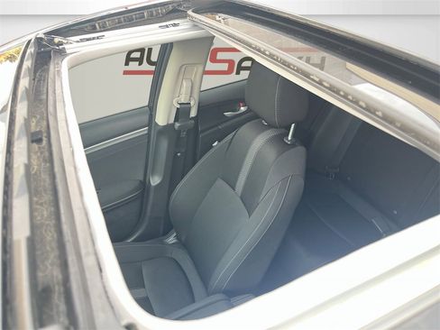 Used 2020 Honda Civic EX image 22