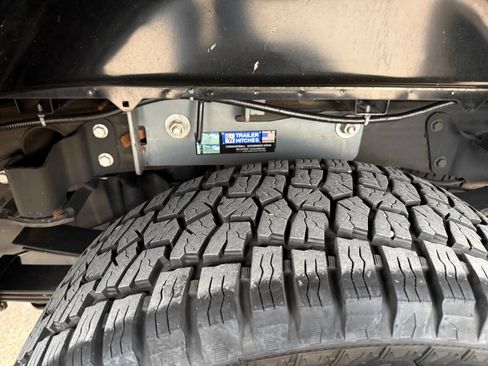 Used 2015 GMC Sierra 3500 Denali w/ Duramax Plus Package image 12