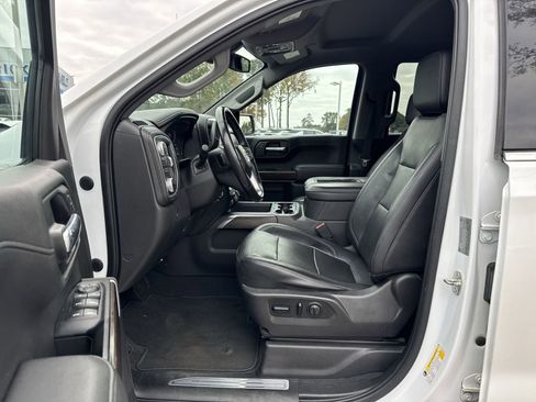 Used 2019 GMC Sierra 1500 SLT w/ SLT Premium Package image 16