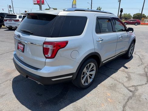 Used 2018 Ford Explorer Limited FWD image 15