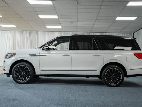 Used 2021 Lincoln Navigator L Black Label w/ Special Edition Package image 5