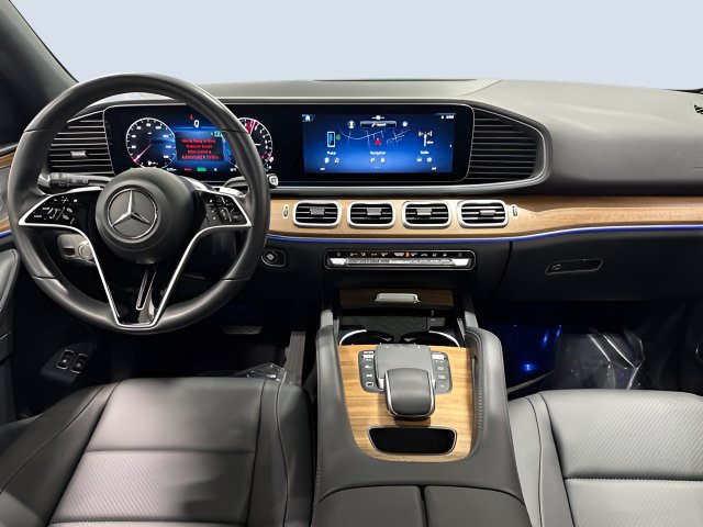 Certified 2025 Mercedes-Benz GLE 450e 4MATIC image 13