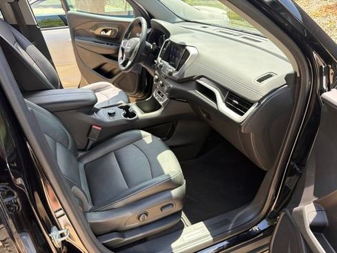 Used 2023 GMC Terrain SLT w/ Elevation Edition FWD image 27